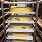 Fabrication de palette d’acidification pour le transfert des fromages blancs après le démoulage, avant la mise en saumure ou en affinage, sur-mesure, suivant plans ou modèles. Possibilité de les fabriquer en inox 304L, 316L, en acier galvanisé à chaud..