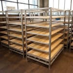 Fabrication de palette de stockage Spécial Tomme Equipée de planche en Epicéa Possibilité de les fabriquer en inox en acier galvanisé à chaud.
