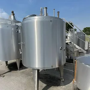 1500 cip Cuve de stockage pour produit liquide, lait sérum AEF Jacquier