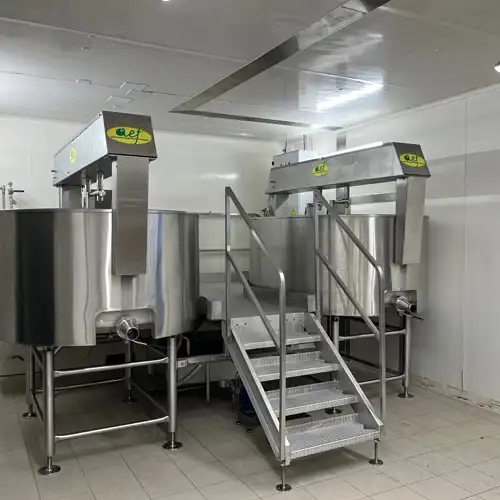 Cuve-fabrication-monts-du-Lyonnais