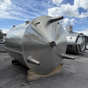 Tank Goavec 15 000 L isolé et agité avec circulation forcée