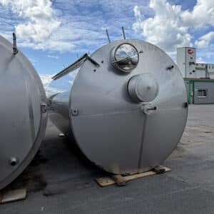 Tank inox isolé ETA de 25 000 litres non agité