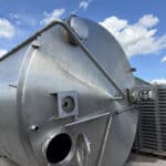 Cuve inox Pierre Guérin 30 000 litres isolée et agitée